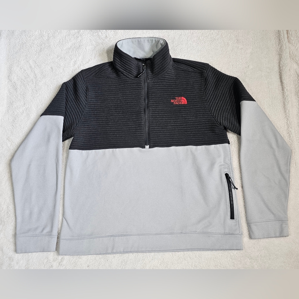 The North‎ Face Black and Gray Quarter-Zip Pullover Jacket Men's Size M